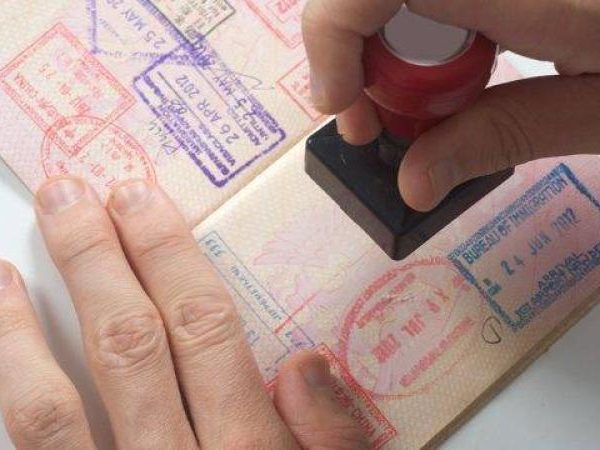 شروط الحصول على الإقامة الدائمة في الإمارات