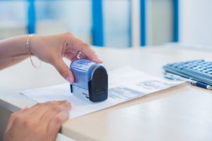 الإقامة في الإمارات