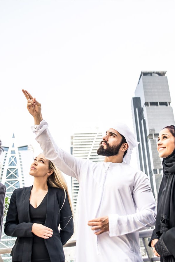 الحياة في الإمارات للمغتربين