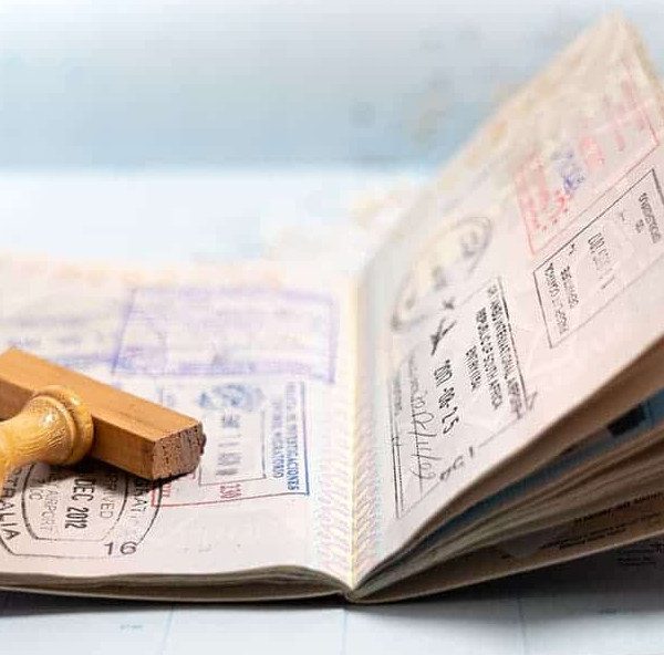 الإقامة الحرة في الإمارات