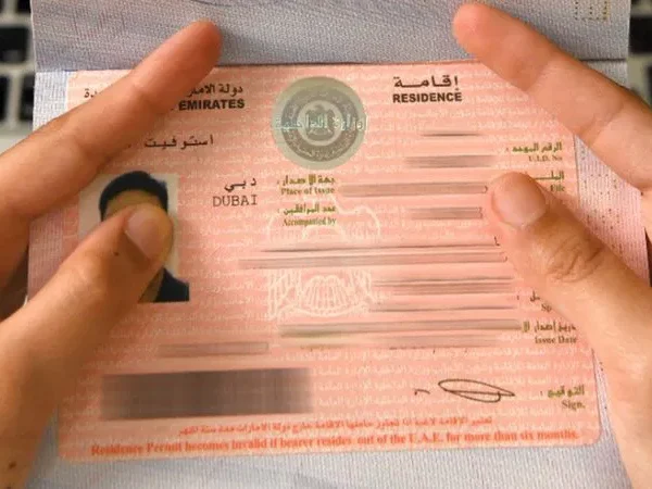 Renewal of Residency and Expired Passport in the UAE