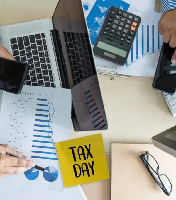 التسجيل في الإقرار الضريبي بالإمارات