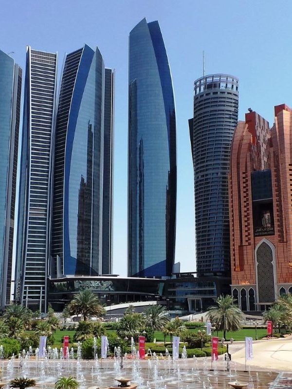 الضرائب على العقارات