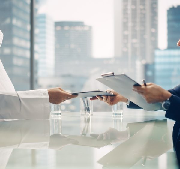 Establishing a Contracting Company in Abu Dhabi