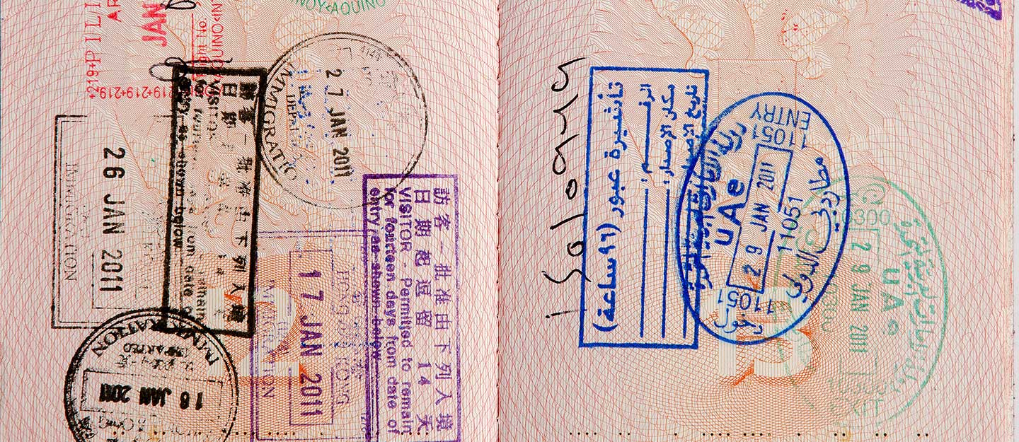 غرامات تأخير تجديد الإقامة :المخاطر والعقوبات