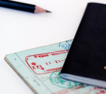 تصريح عمل مؤقت وفق الأنظمة المعتمدة